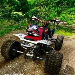 Meet your Posher, Simo